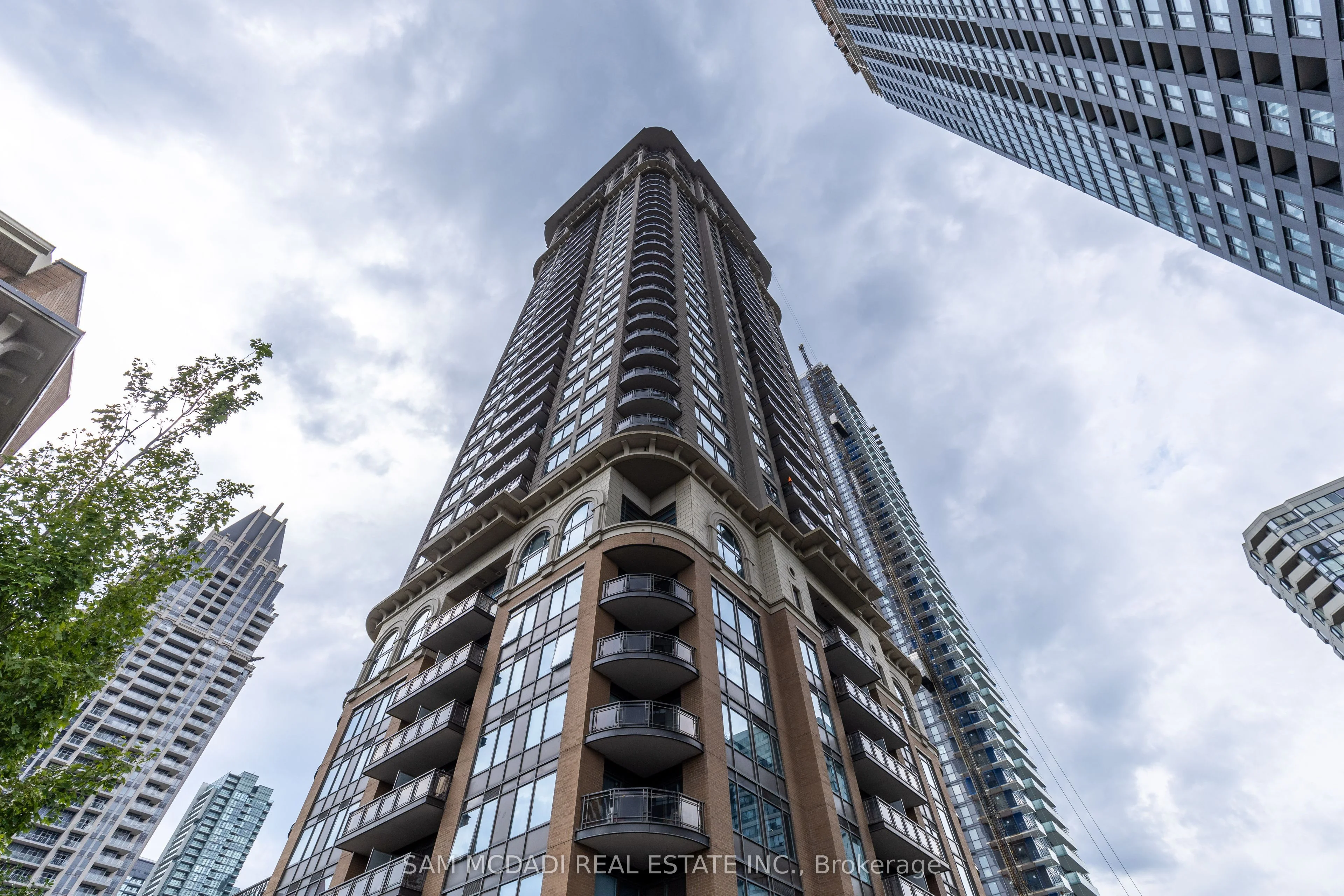 385 Prince Of Wales Drive 1510, Mississauga, On L5b 0c6