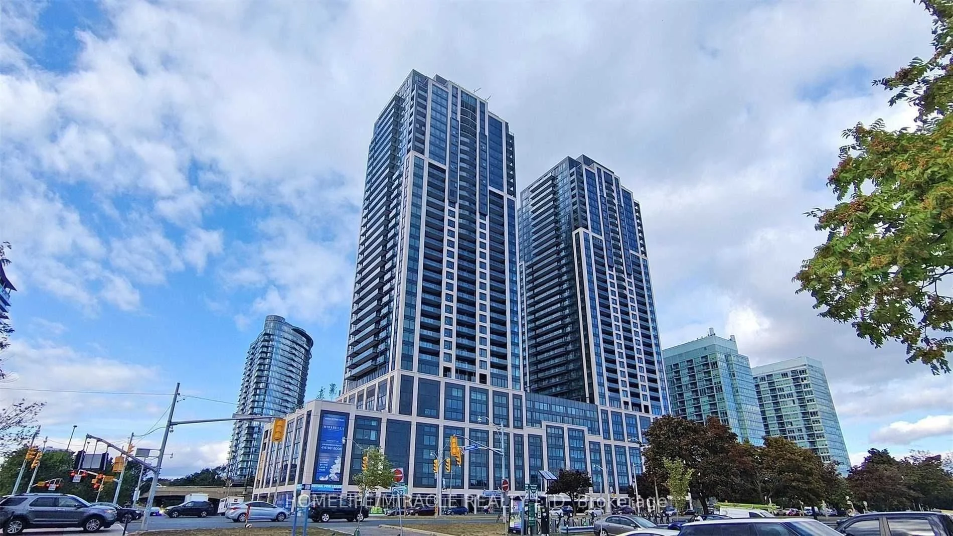 Condo Apartment in Toronto