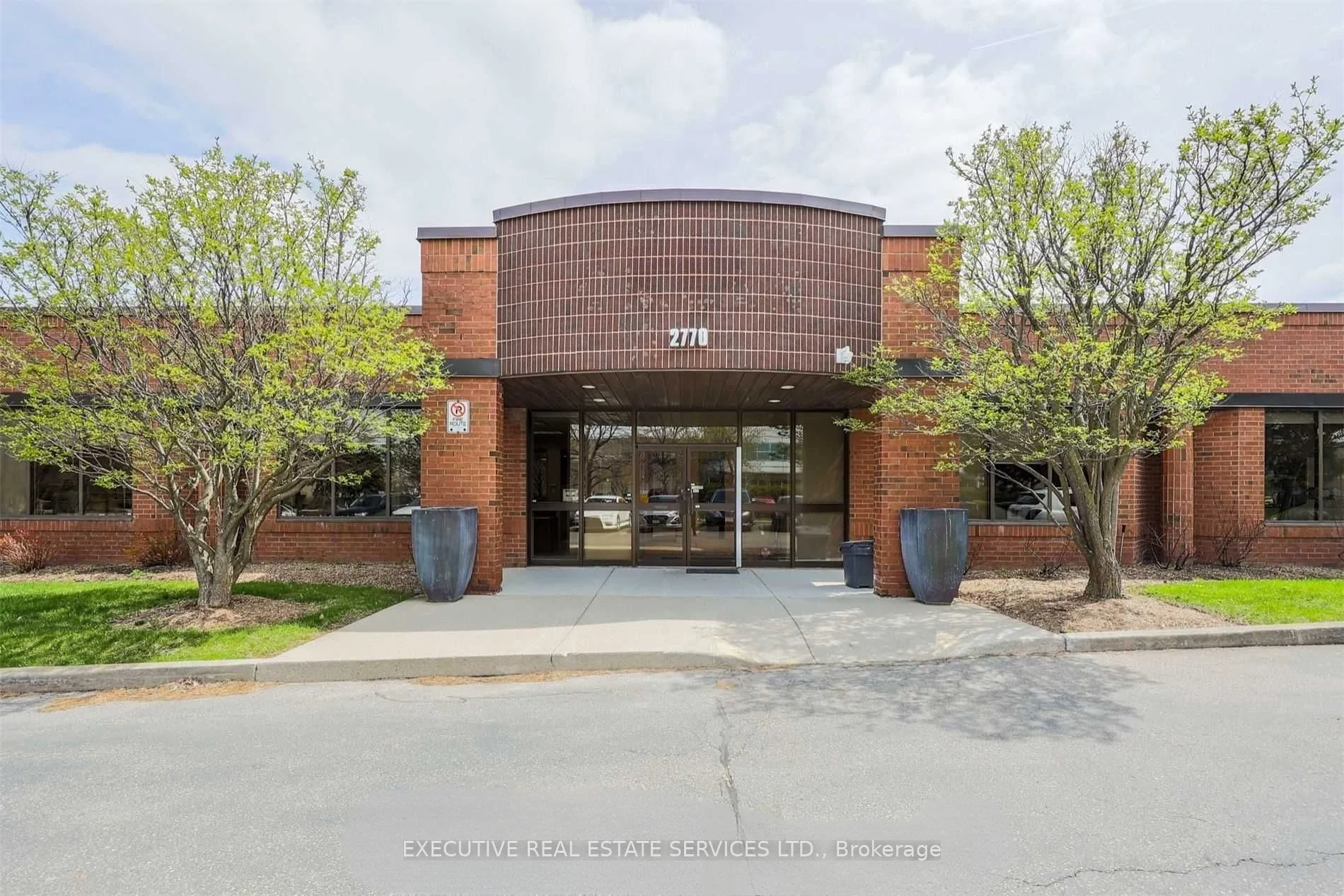 2770 Brighton Road, Oakville, On L6h 5t4