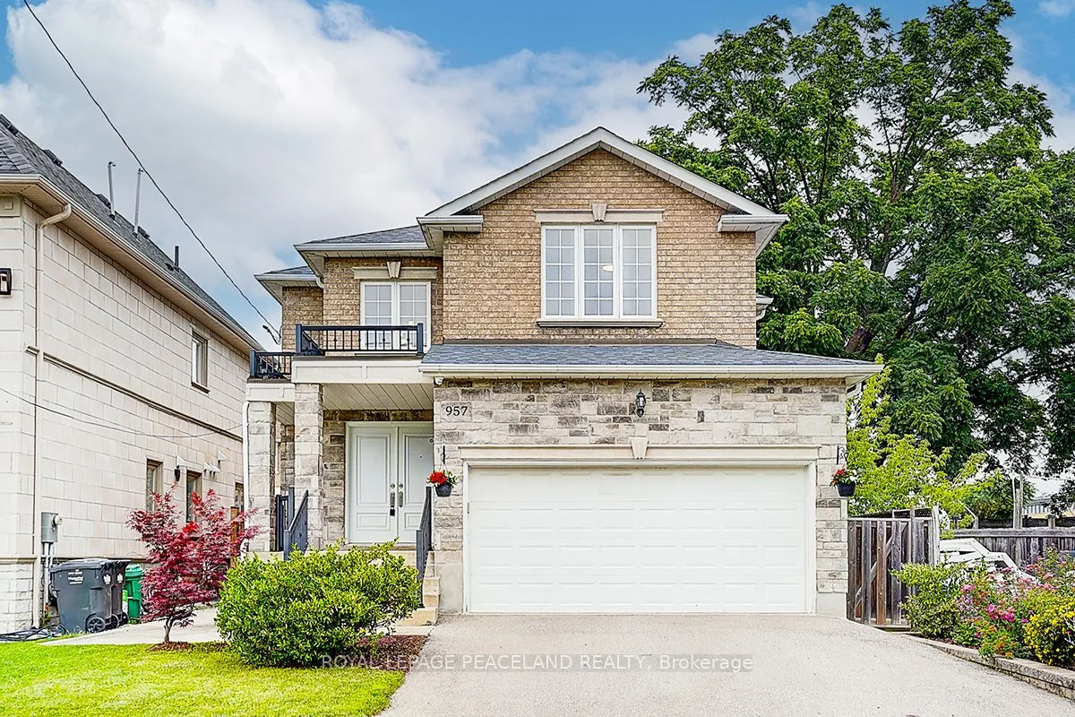 957 Ninth Street, Mississauga, ON L5E 1S2