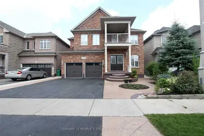 Detached in Brampton