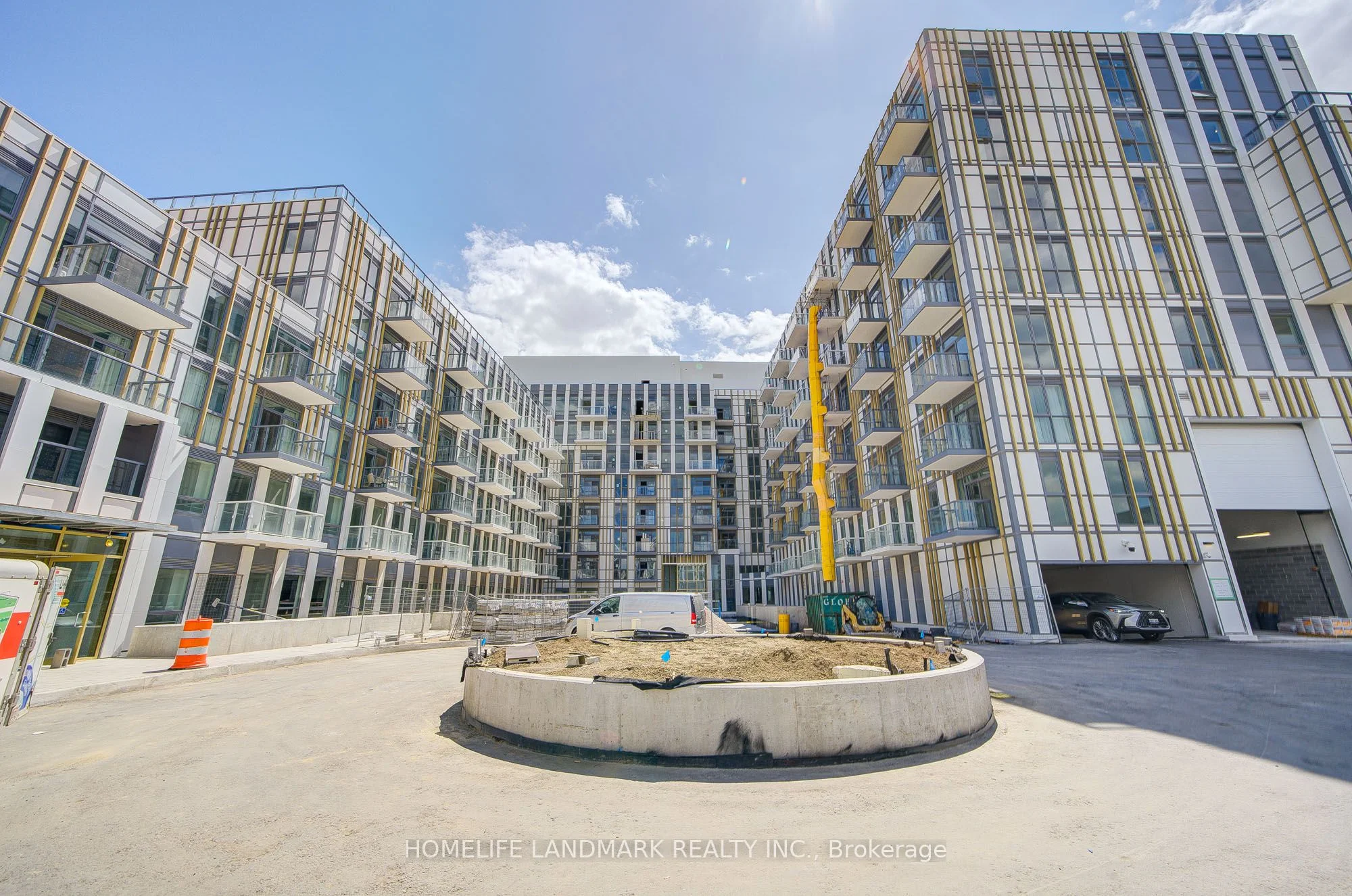 1005 Dundas Street E 565, Oakville, ON L6H 8C7