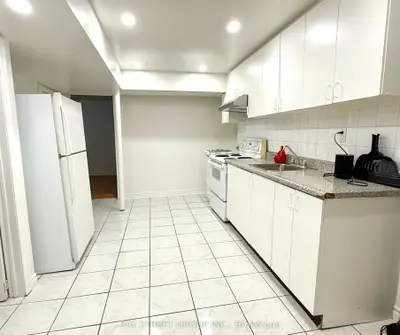Semi-Detached in Mississauga