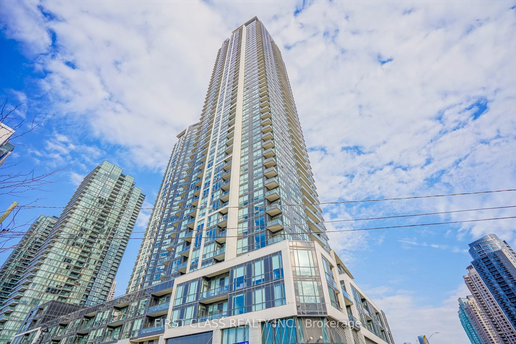 4011 Brickstone Mews 1707, Mississauga, ON L5B 0J7