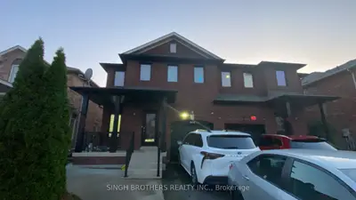 Semi-Detached in Brampton