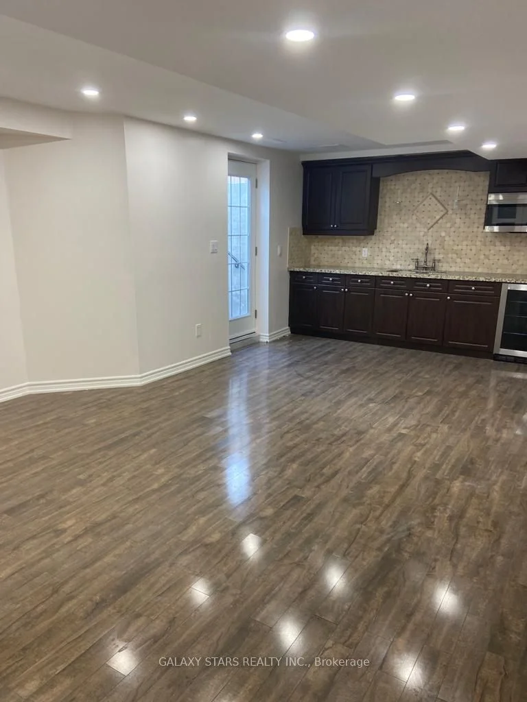 1517 Westbridge Way, Mississauga, On L5n 8a2