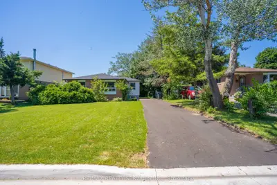 Detached in Brampton