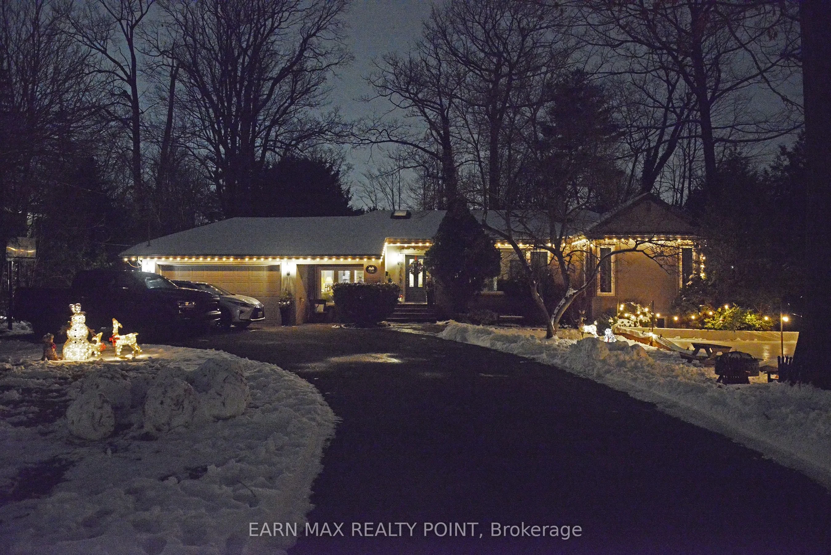 1391 Glenburnie Road, Mississauga, ON L5G 3C7