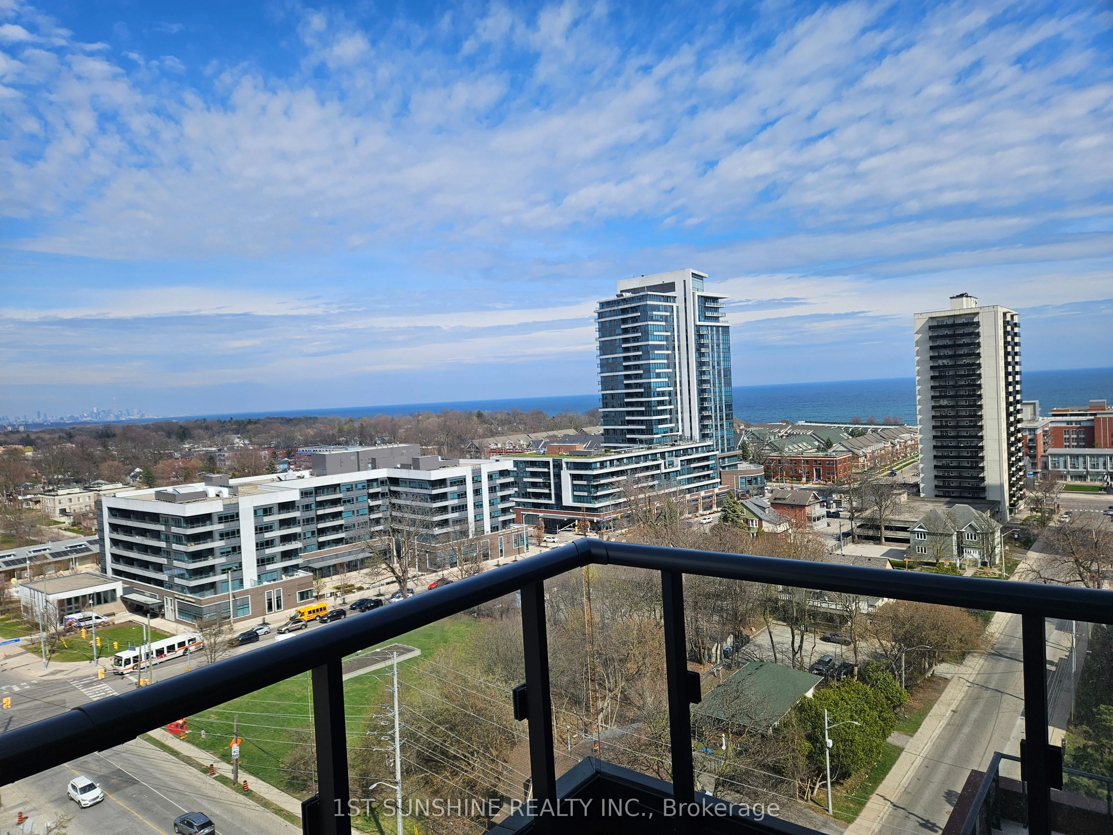 28 Ann Street 1106, Mississauga, On L5g 0e1