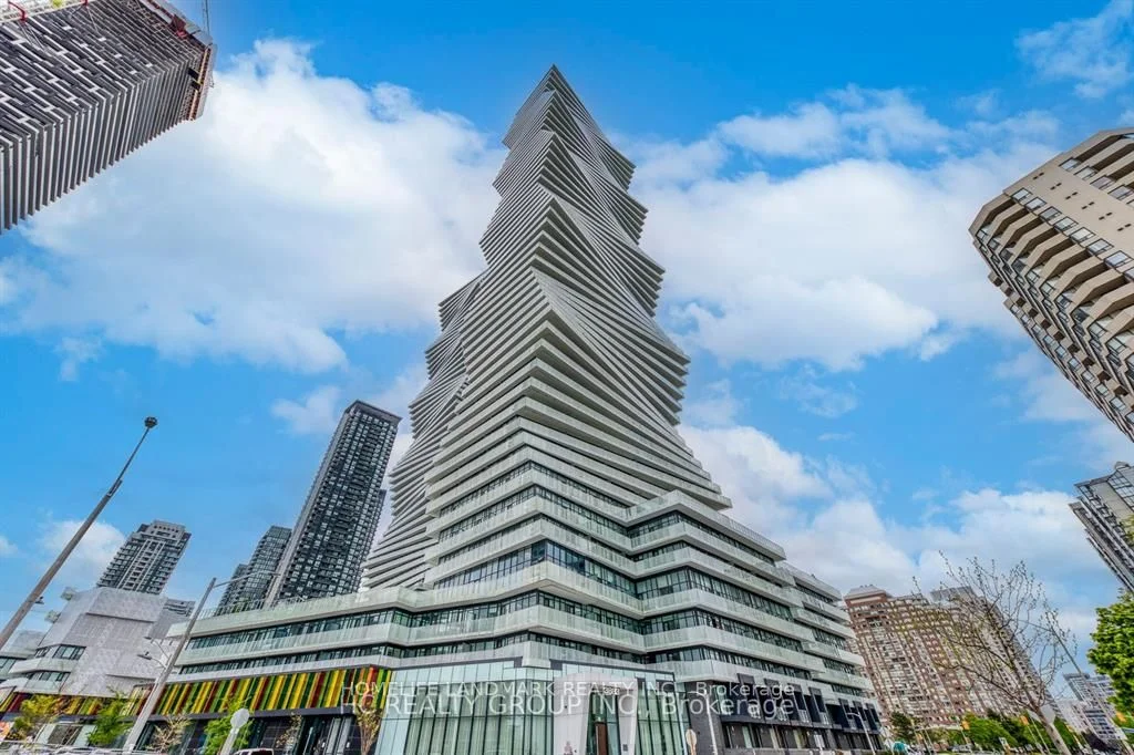 3883 Quartz Road 3204, Mississauga, ON L5B 0M4