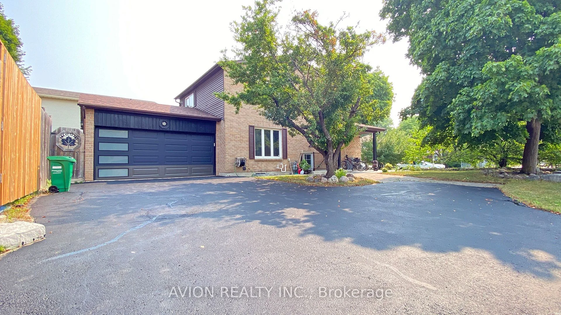 3205 Anderson Crescent Upper, Mississauga, ON L5N 2Y4