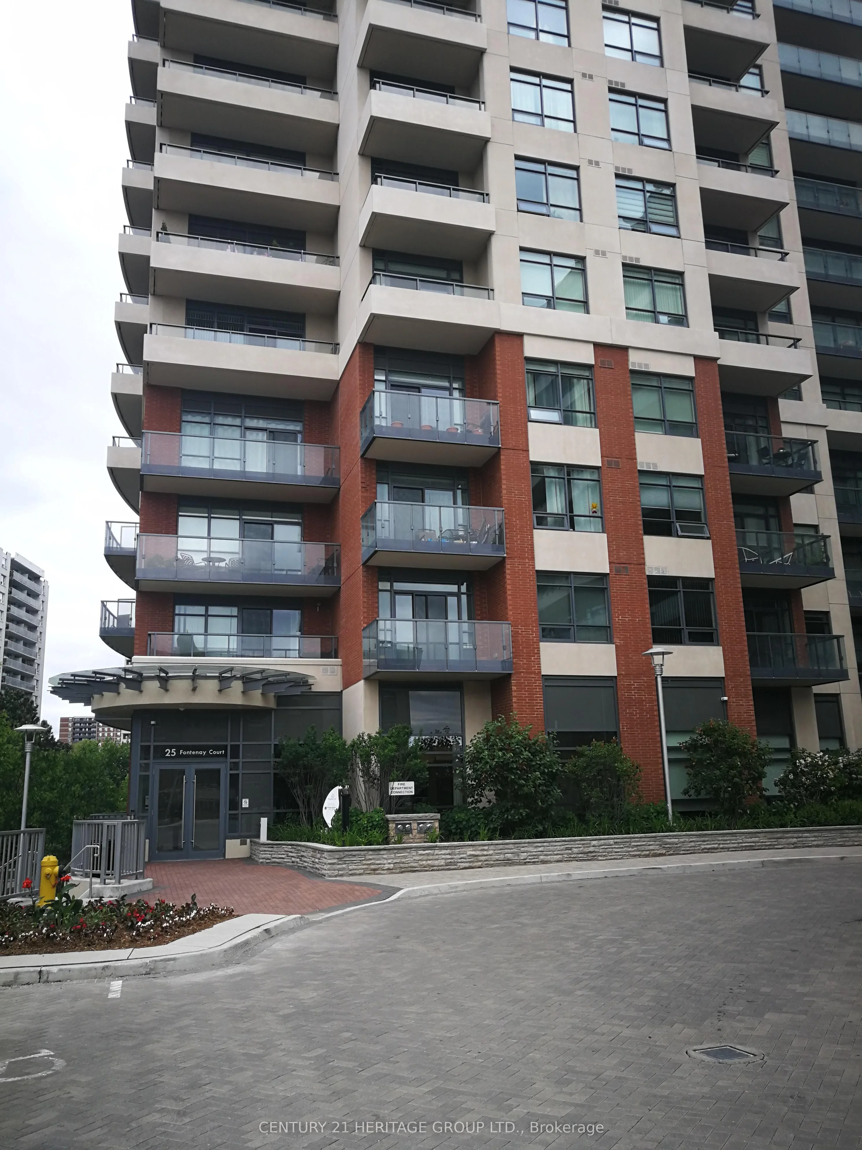 25 Fontenay Court 1607, Toronto W08, ON M9A 0C4