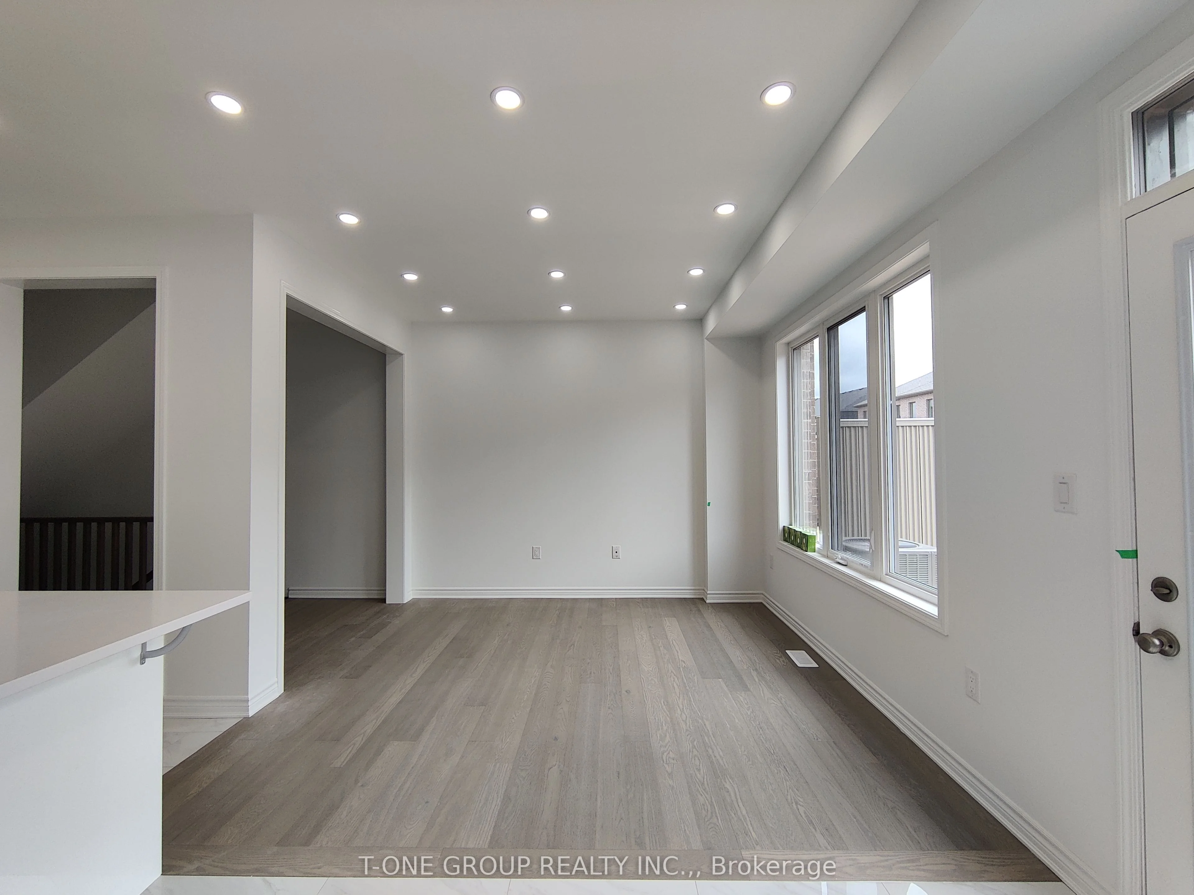 1366 Ripplewood Avenue, Oakville, On L6m 4l8