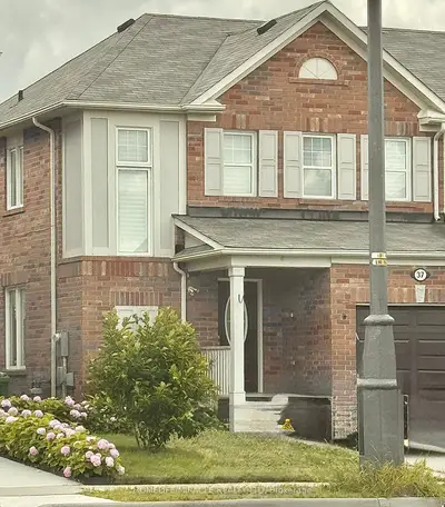 Semi-Detached in Brampton