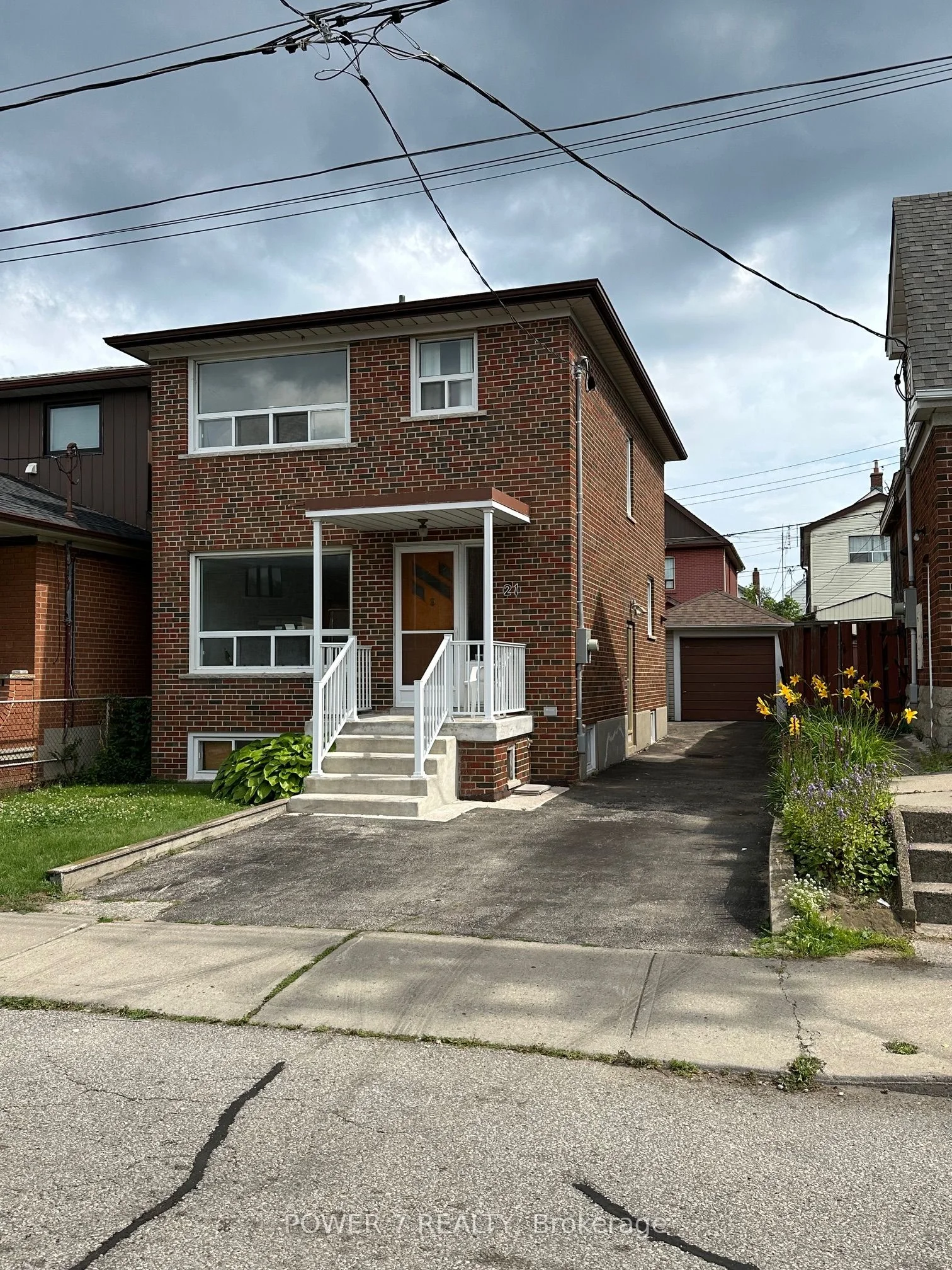21 S Cobalt Street Basement, Toronto W04, ON M6M 2K1