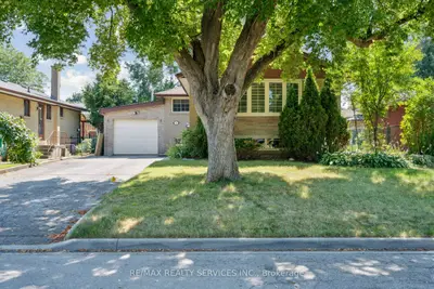 Detached in Brampton