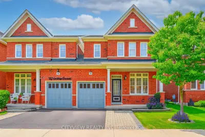 Semi-Detached in Milton