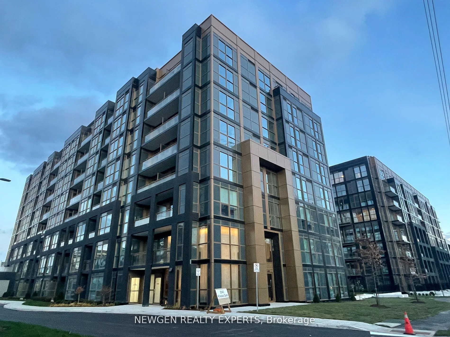 2343 Khalsa Gate 522, Oakville, ON L6M 5R6