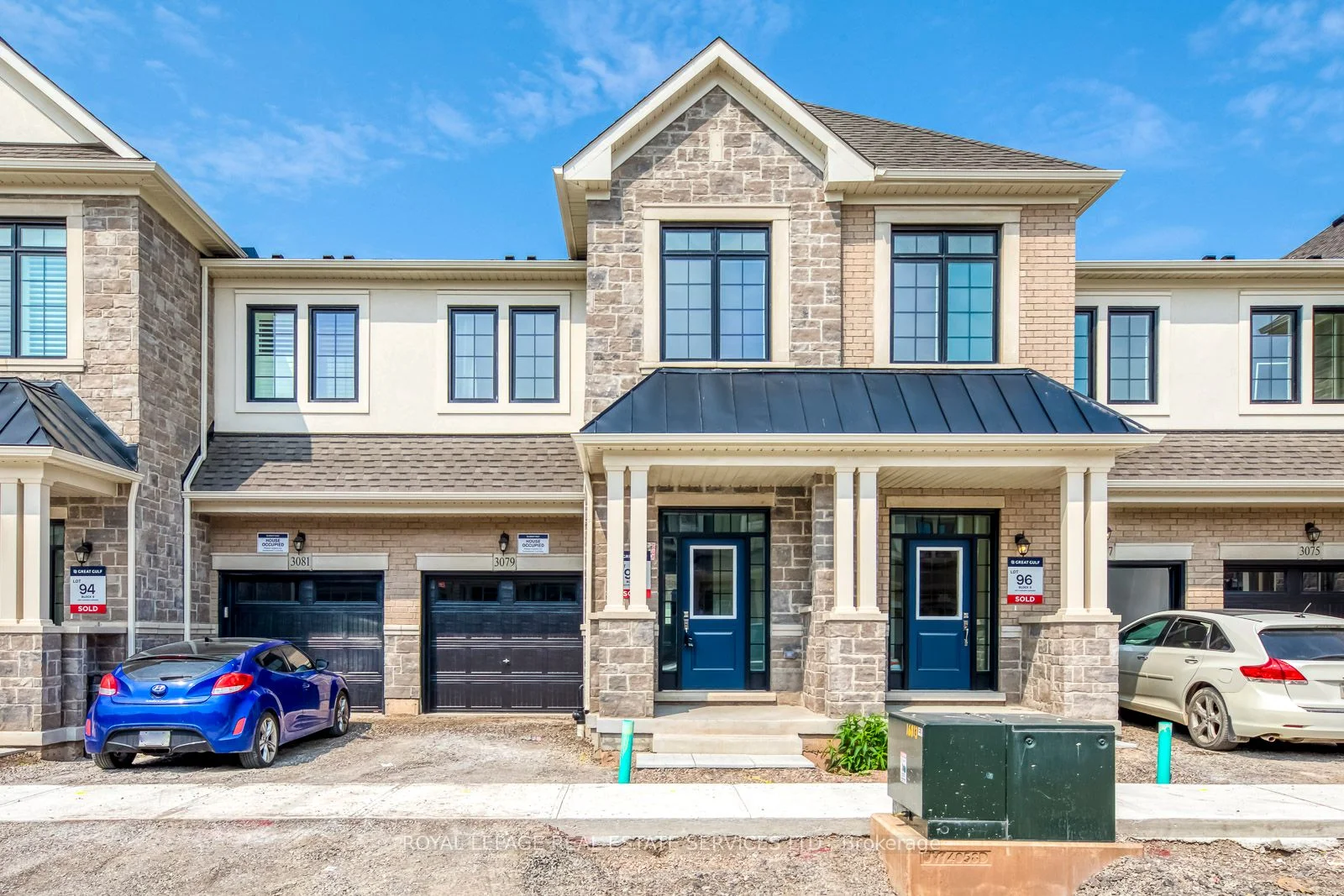 3079 Harvard Gardens, Oakville, ON L6H 7H5