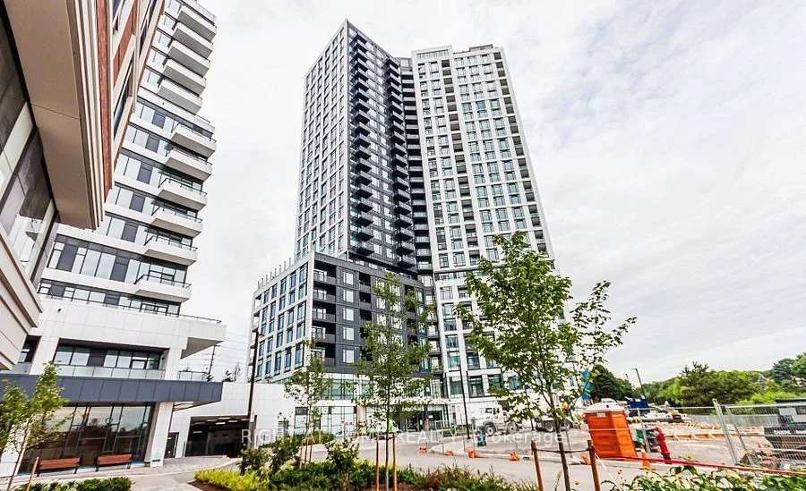 2495 Eglinton Avenue W 1709, Mississauga, ON L5M 2V8