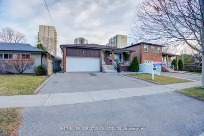 Detached in Toronto