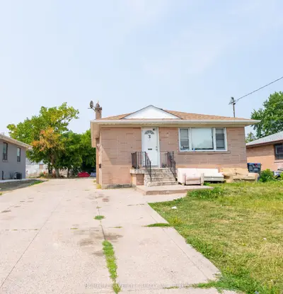 Detached in Mississauga
