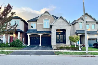 Detached in Burlington