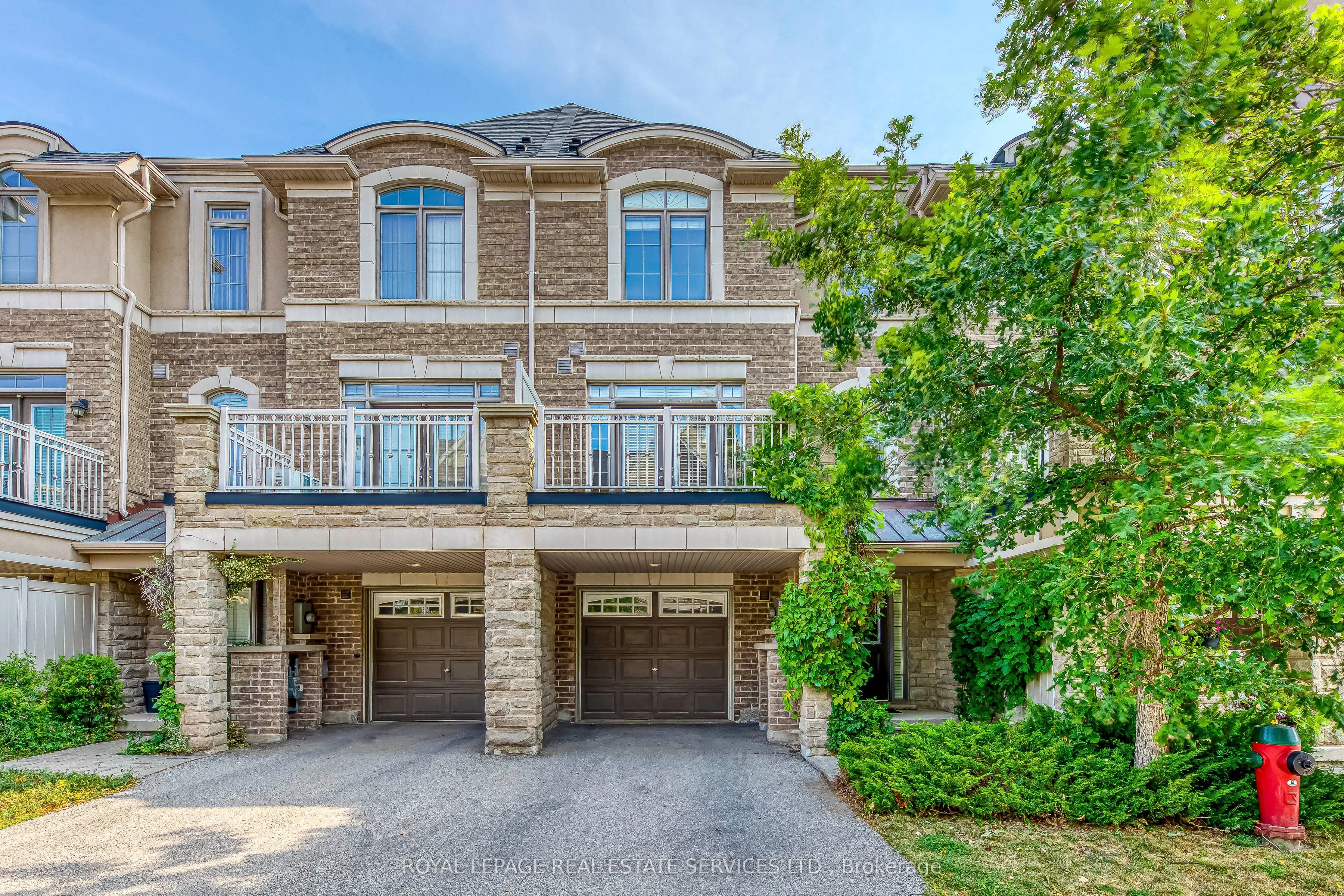 2435 GREENWICH Drive 12, Oakville, ON L6M 0S4