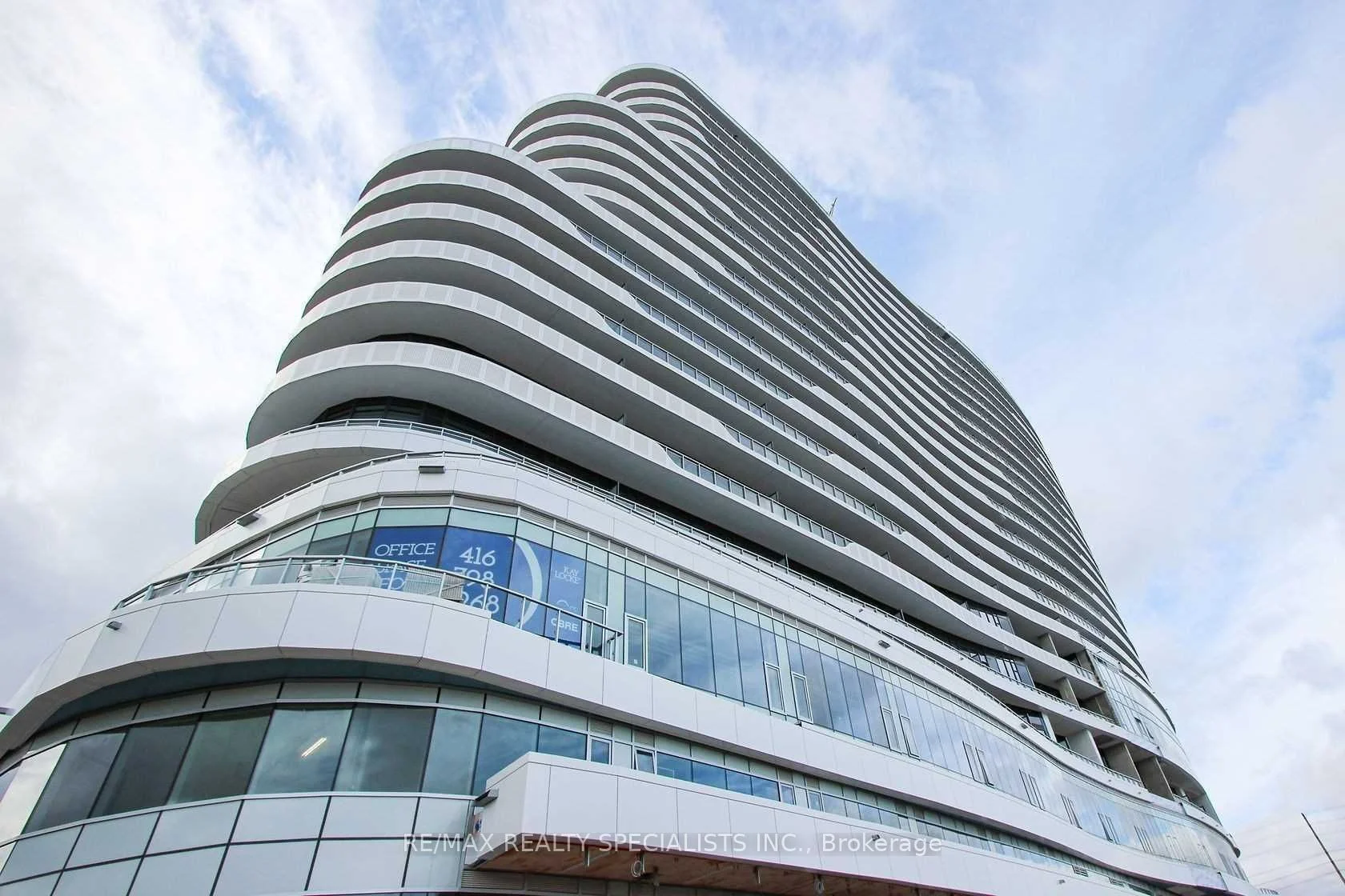 2520 Eglinton Avenue 1701, Mississauga, ON L5M 0Y2