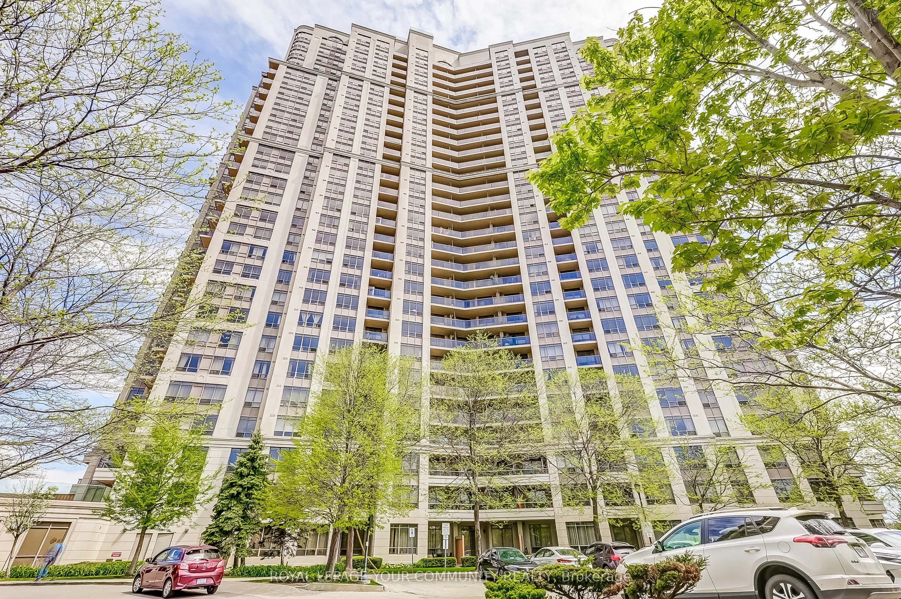 700 Humberwood Boulevard 2122, Toronto W10, ON M9W 7J4