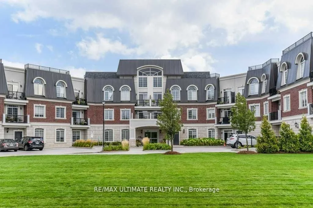 2300 Upper Middle Road W 103, Oakville, ON L6M 0T4