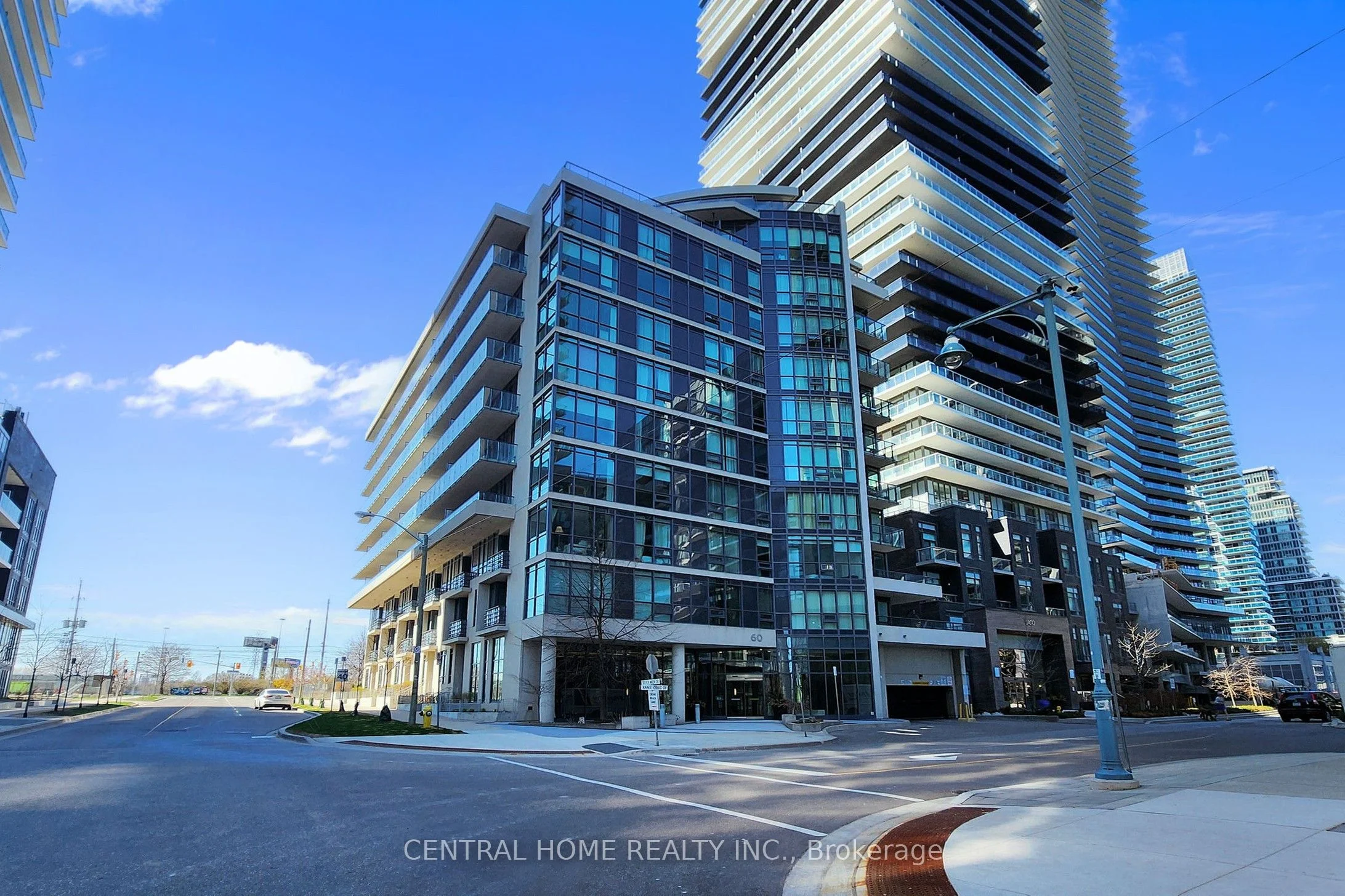 60 Annie Craig Drive B305, Toronto W06, On M8v 0c5