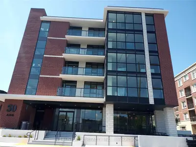 Condo Apartment in Caledon