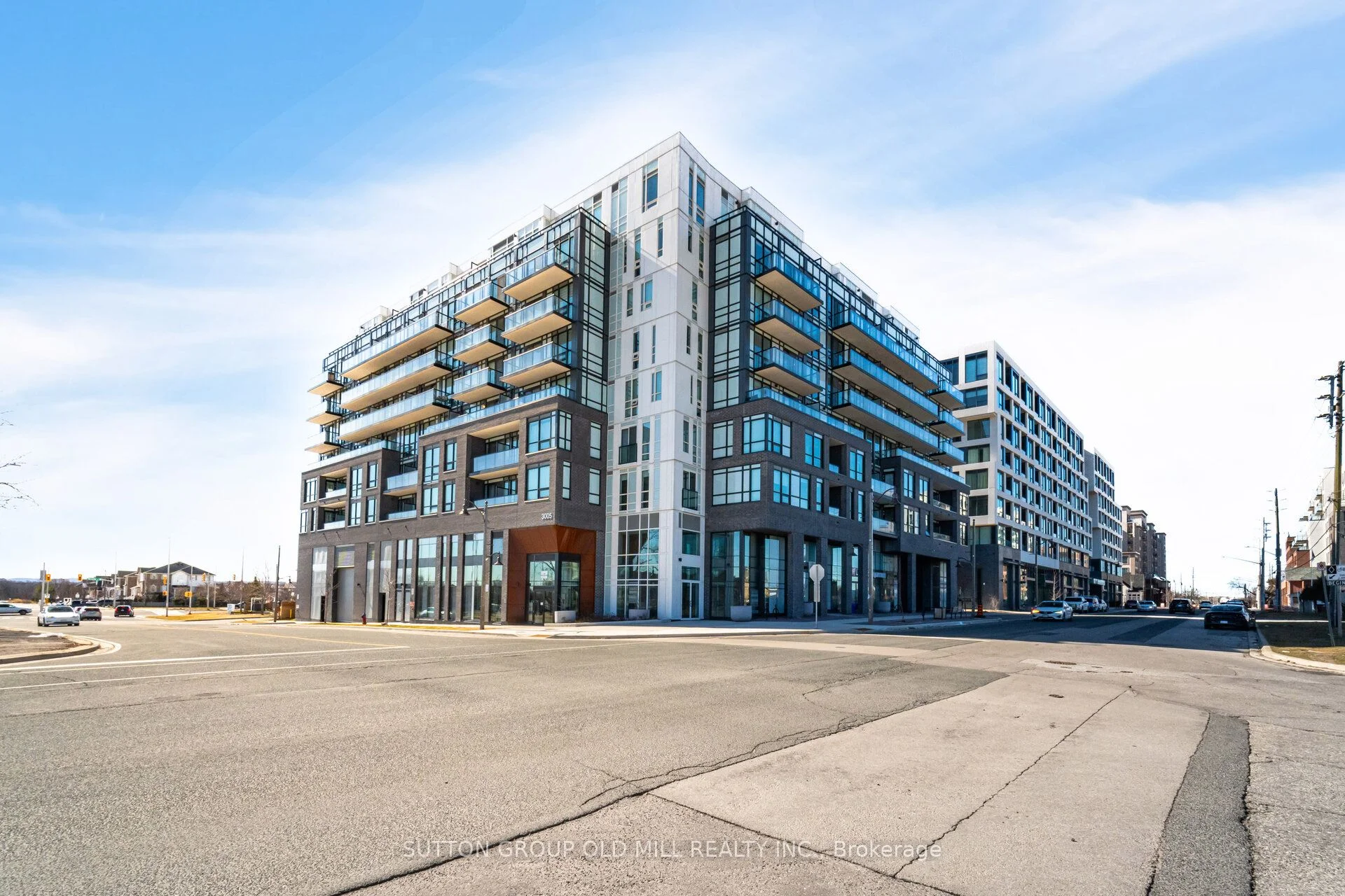 Condo Apartment in Oakville