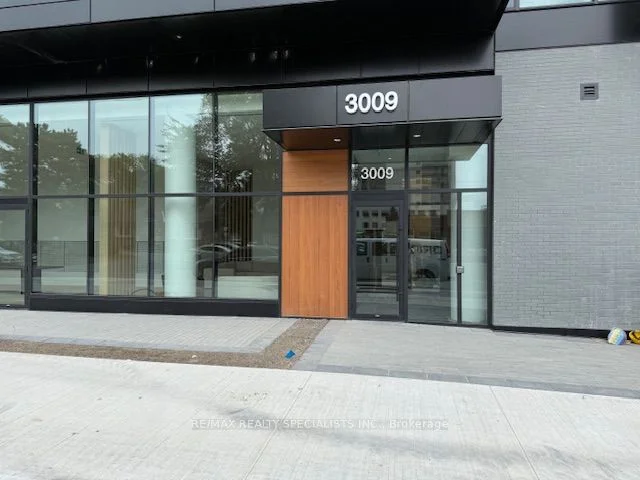 3009 Novar Road 216, Mississauga, ON L5C 1E1