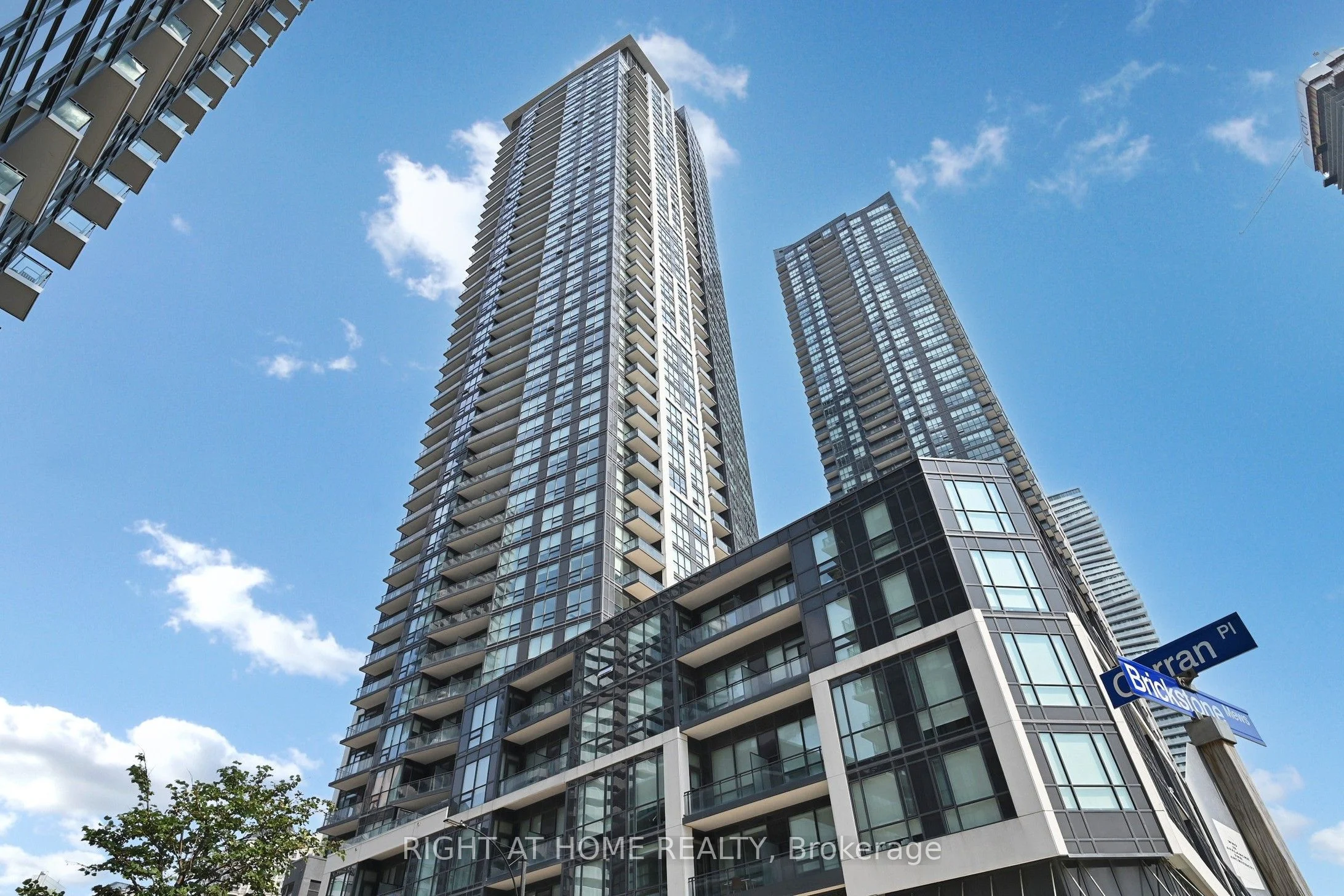 510 Curran Place 2303, Mississauga, ON L5B 0J8
