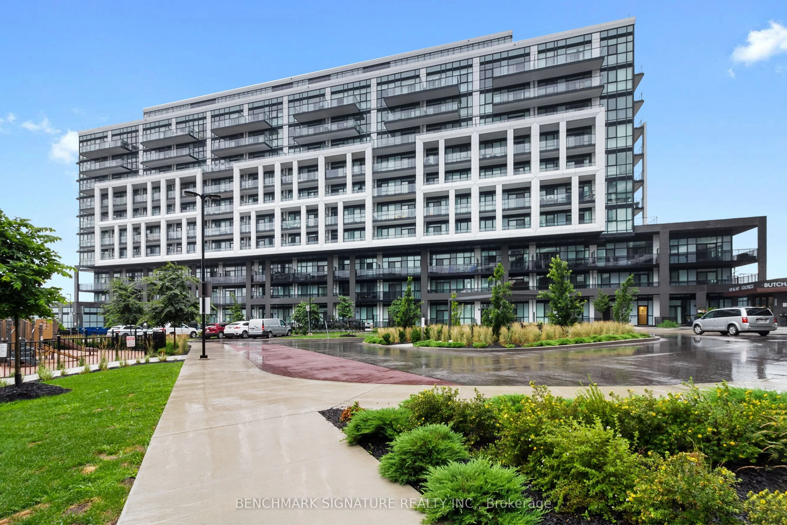 60 George Butchart Drive 704, Toronto W05, ON M3K 0E1