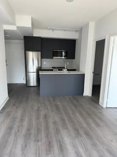 Condo Apartment in Brampton