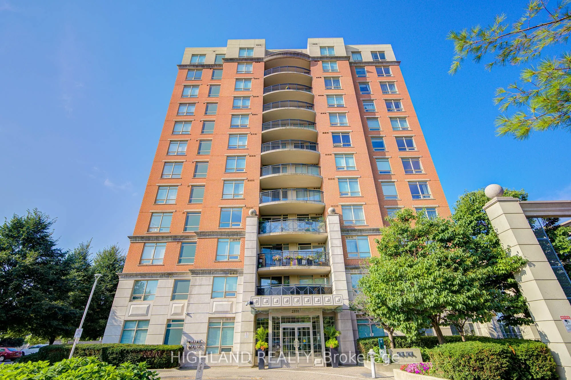 2325 Central park Drive 607, Oakville, ON L6H 0E2