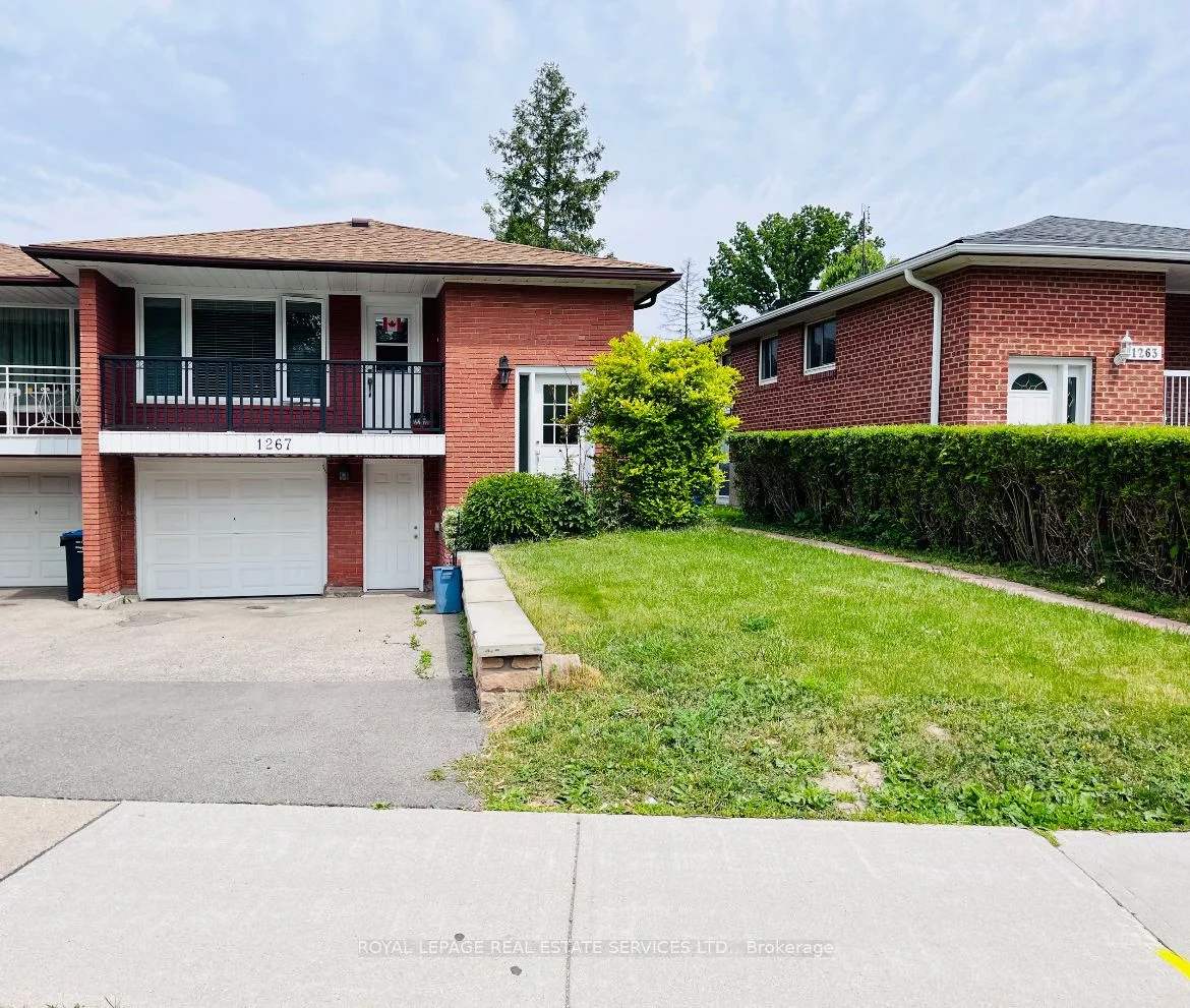 1267 Forestwood Drive, Mississauga, ON L5C 1J2