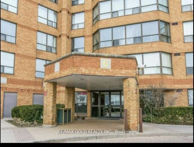 6 Humberline Drive 105, Toronto W10, ON M9W 6X8