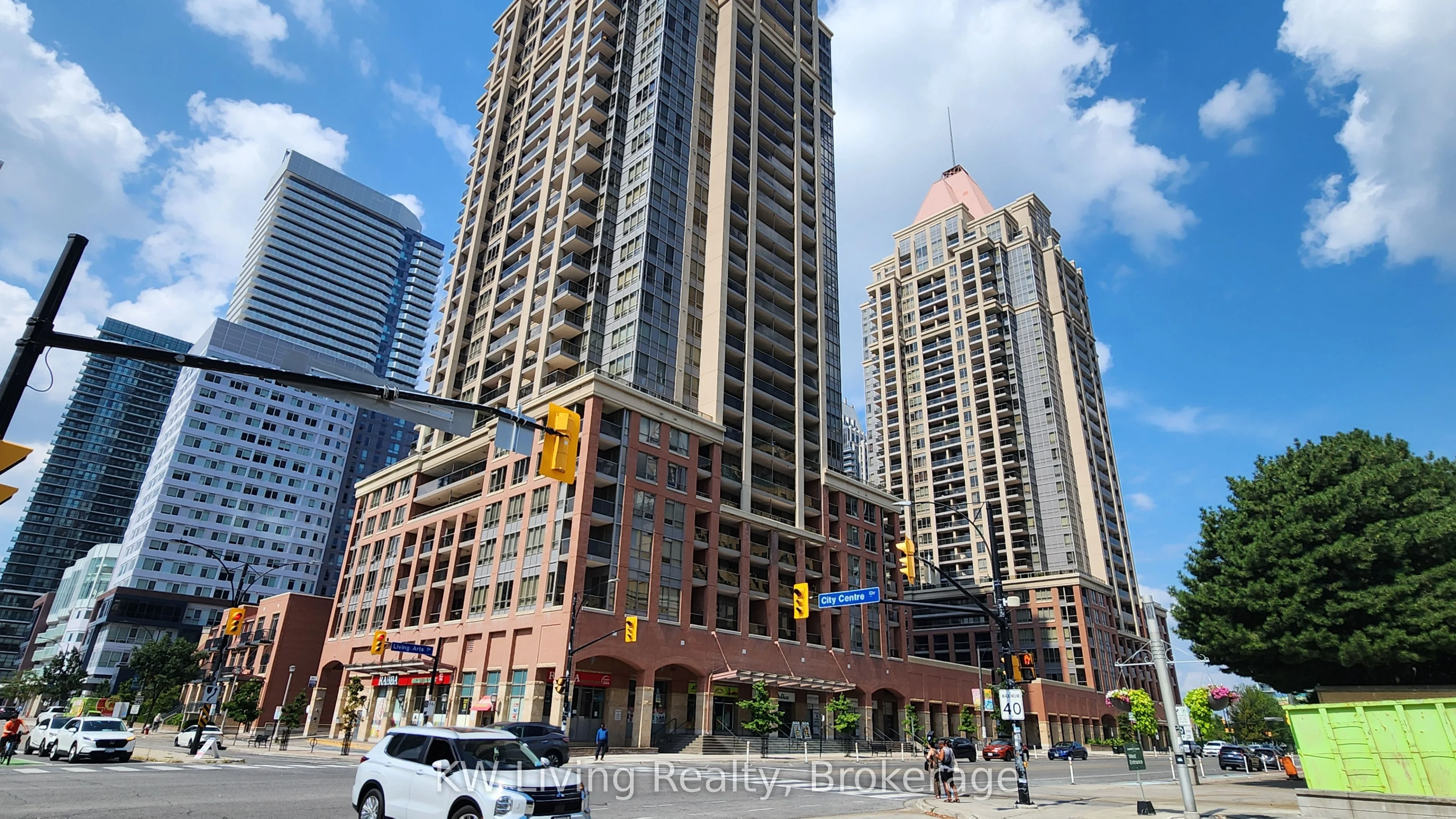 4080 Living Arts Drive 2601, Mississauga, On L5b 4n3