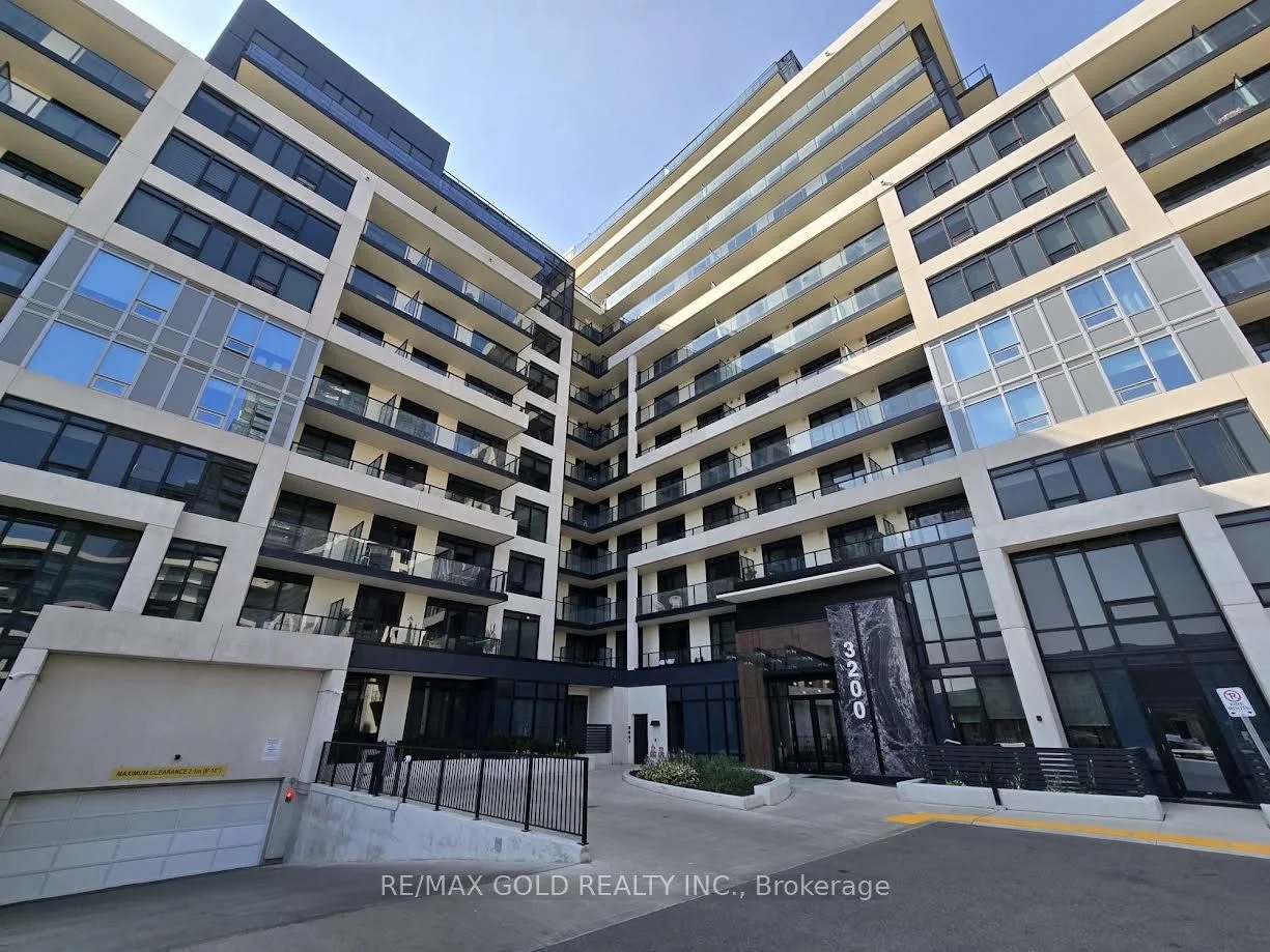 3200 William Colston Avenue 528, Oakville, ON L6H 7W6