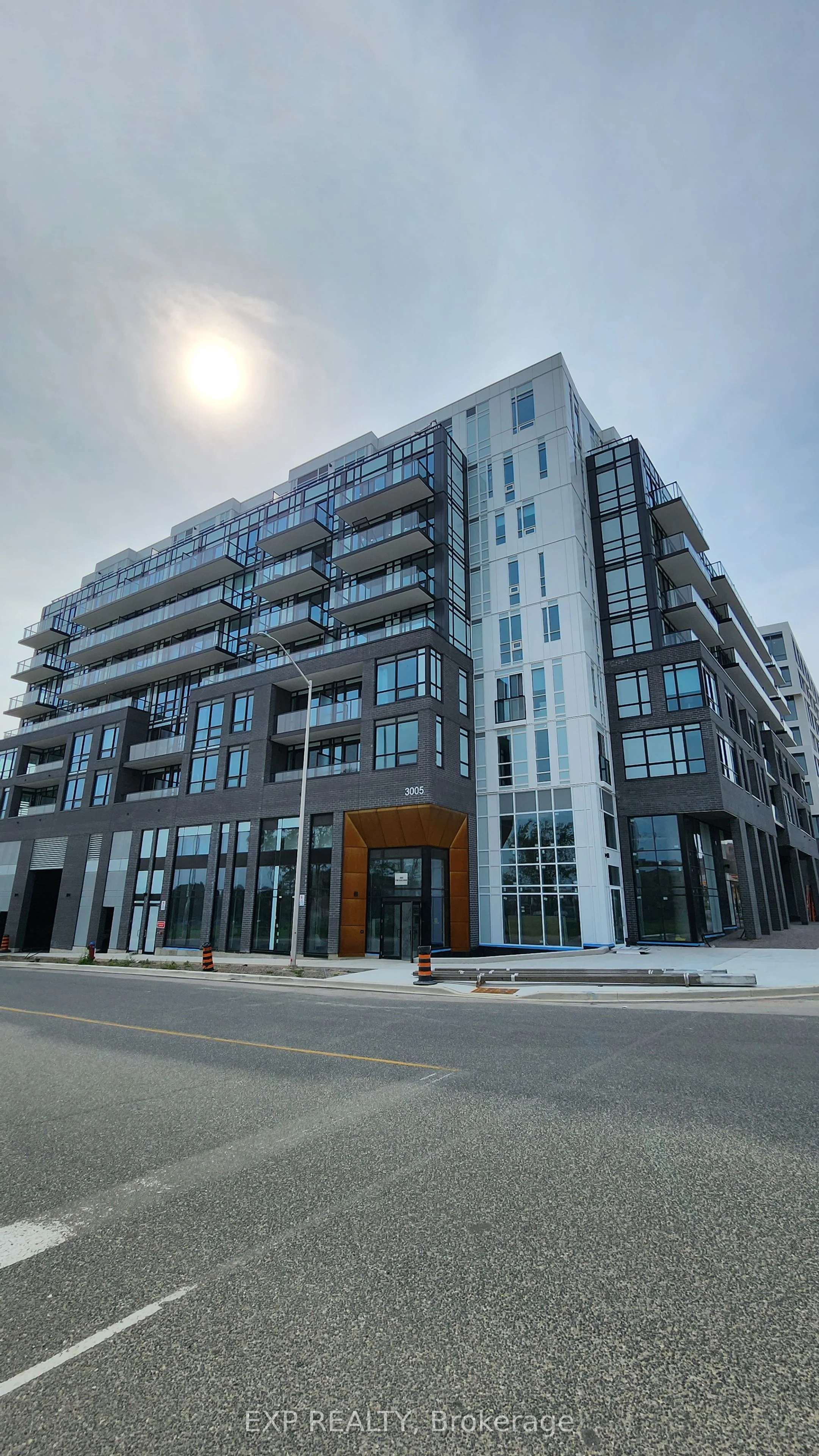 3005 Pine Glen Road 405, Oakville, ON L6M 4J3