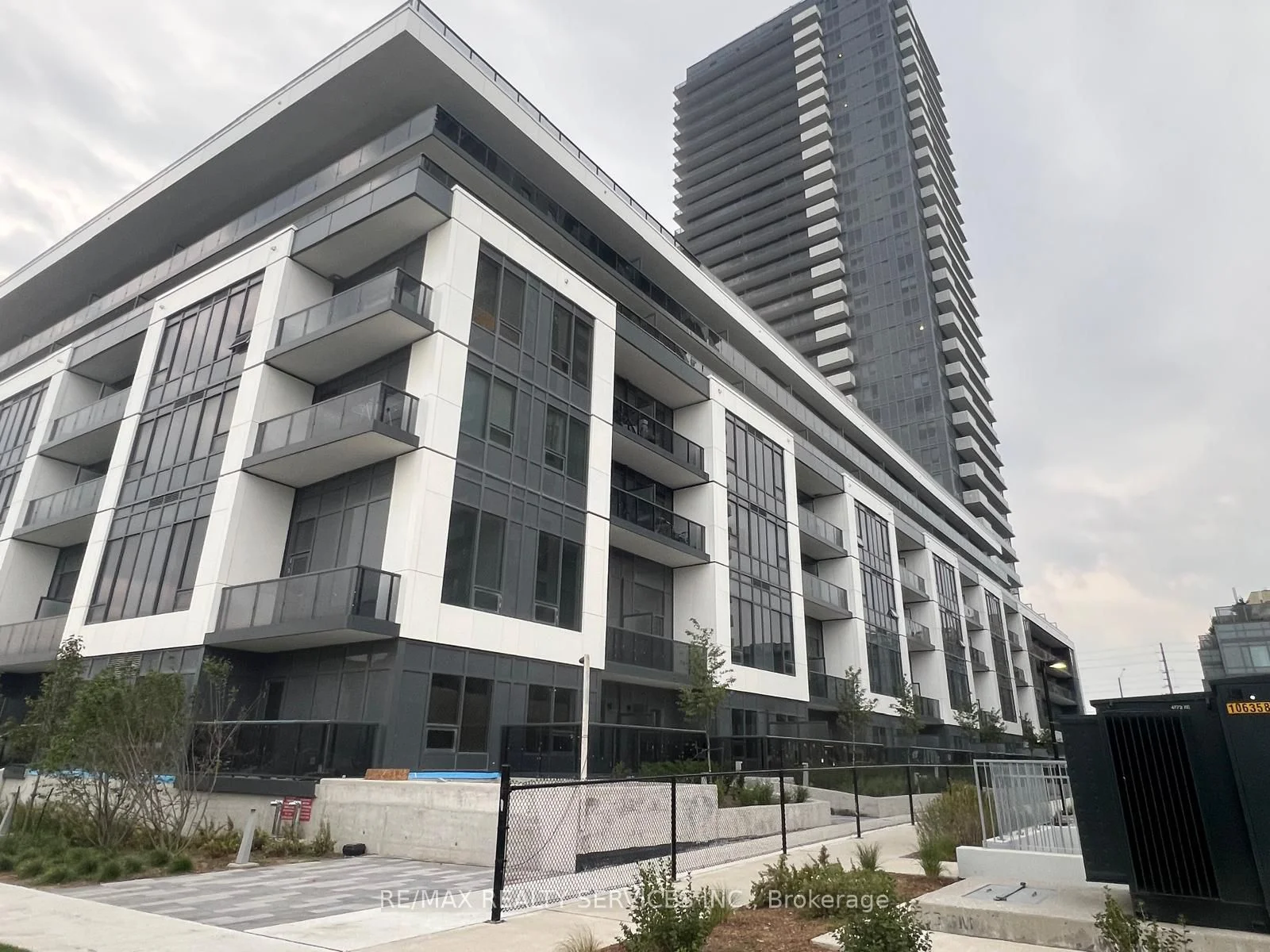 1005 Dundas Street E 554, Oakville, ON L6H 8C7