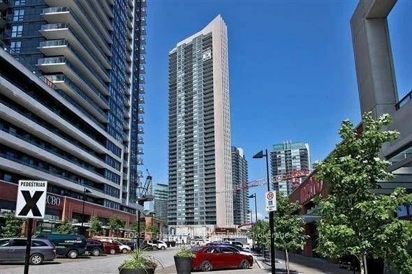 36 Park Lawn Road 2505, Toronto W06, ON M8V 0E5