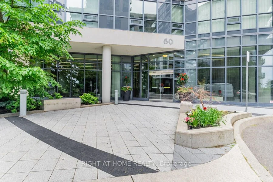 60 Annie Craig Drive 503, Toronto W06, On M8v 0c4