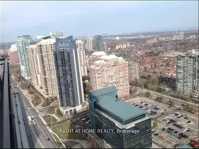 Condo Apartment in Mississauga