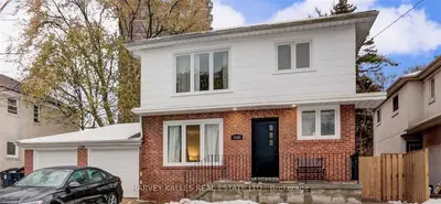 Duplex in Toronto