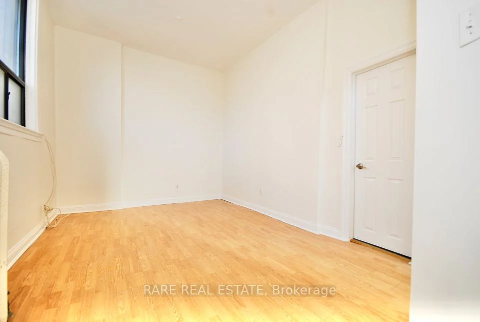 785 Dovercourt Road (A), Toronto W02, ON M6H 2X1